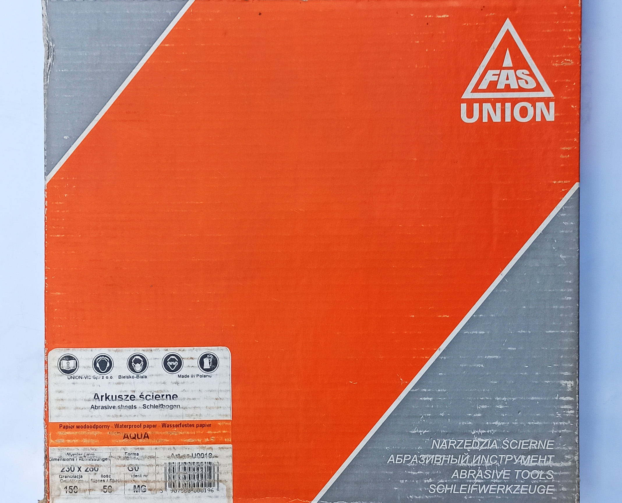 Бумага наждачная листовая Union 230x280 мм P180 (50шт.)